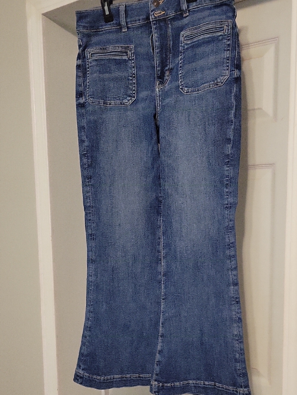 American Eagle Outfitters Medium Blue Flare Jeans